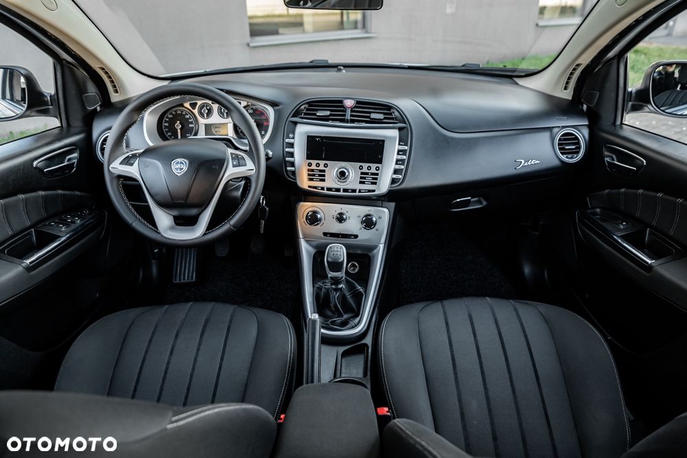 Lancia Delta 1.4 T-Jet Steel - 24