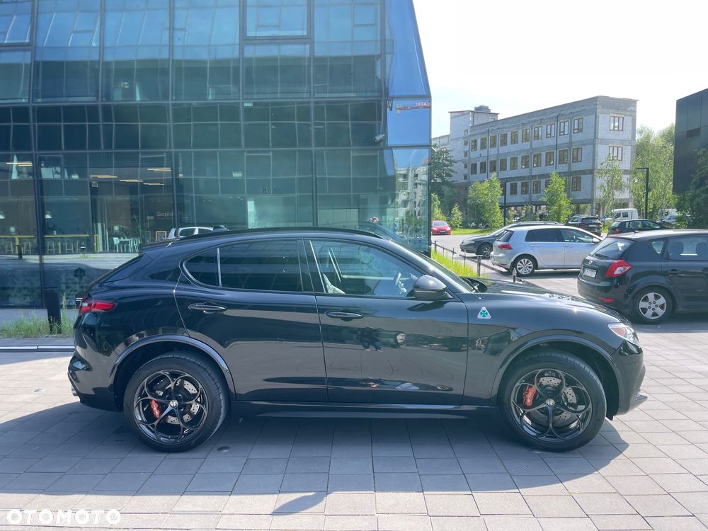 Alfa Romeo Stelvio V6 2.9 Bi-Turbo AT8-Q4 Quadrifoglio - 7