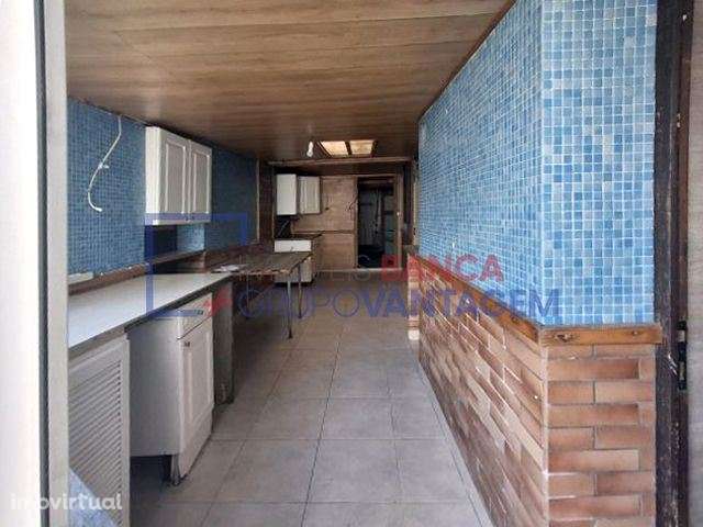 Moradia T3 e arrecadação para recuperar em A-da-Gorda - Óbidos - Grande imagem: 3/17