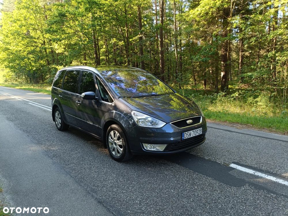 Ford Galaxy 2.0 TDCi Ghia - 18