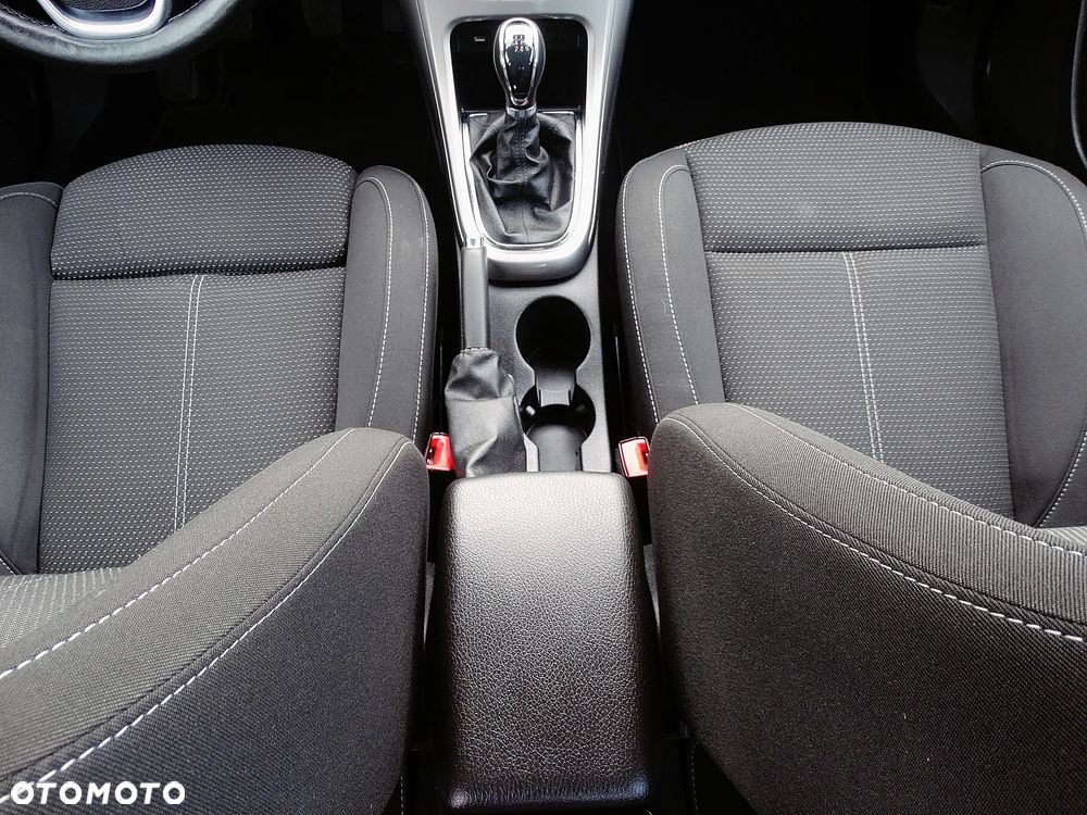 Opel Astra 1.4 Turbo Active - 23