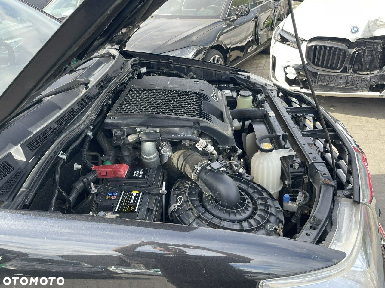 Toyota Hilux 4x4 Double Cab DPF Autm Executive - 12