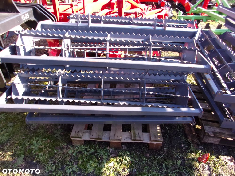 Bomet Agregat zębowy uprawowo-przedsiewny 3,2m 3,6m 4,2m 5,0m Euro-Masz, Metanga, Agregat zębowy uprawowo-siewny Metanga, Agro-Masz, Euro-Masz - 17