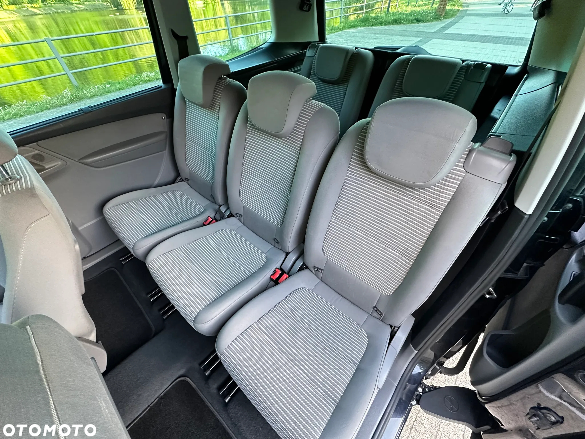 Seat Alhambra 2.0 TDI DPF Ecomotive - 11