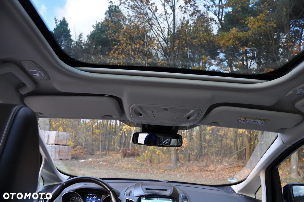 Ford Grand C-MAX - 34