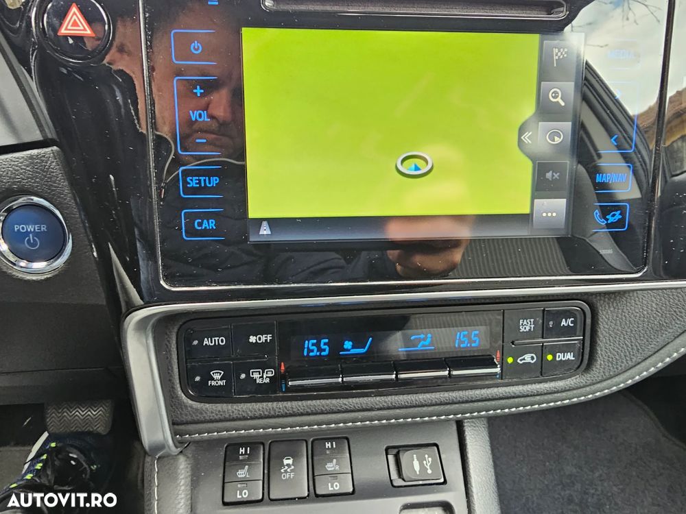 Toyota Auris 1.8 Executive - 17