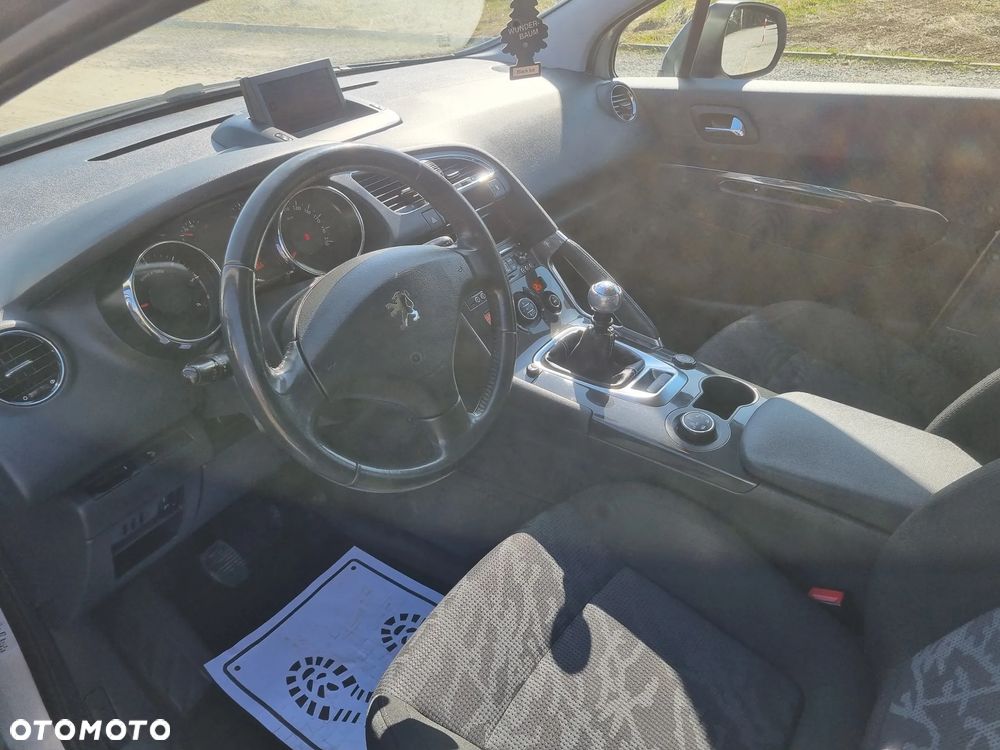 Peugeot 3008 1.6 HDi Trendy - 17