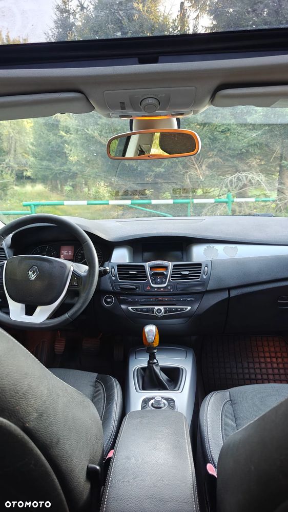 Renault Laguna 2.0 DCi Dynamique - 11