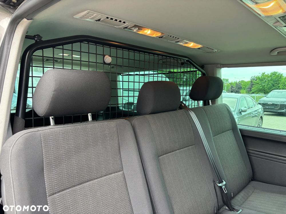 Volkswagen Caravelle 2.0 TDI L1 Comfortline - 22
