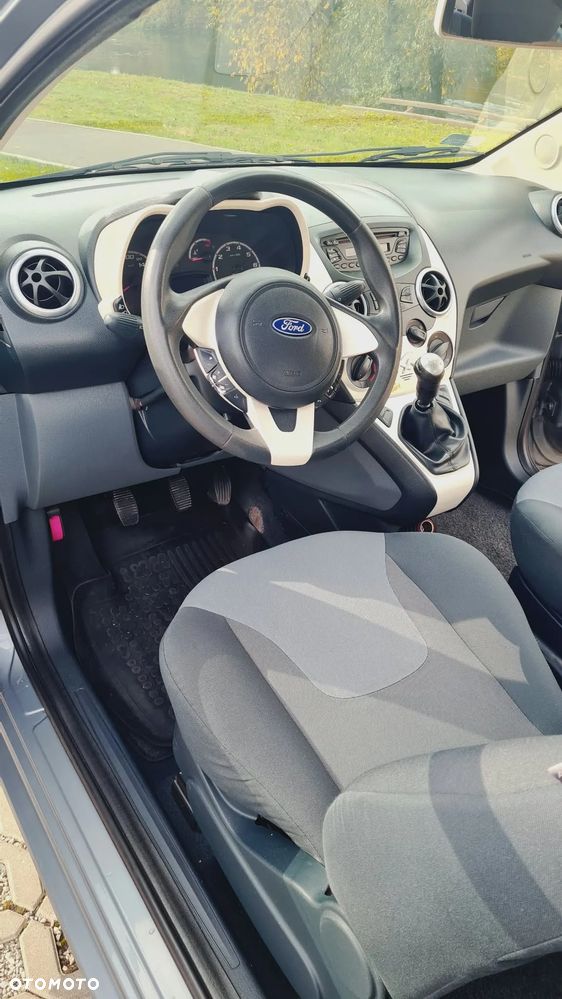 Ford KA 1.2 Titanium (air2) - 10