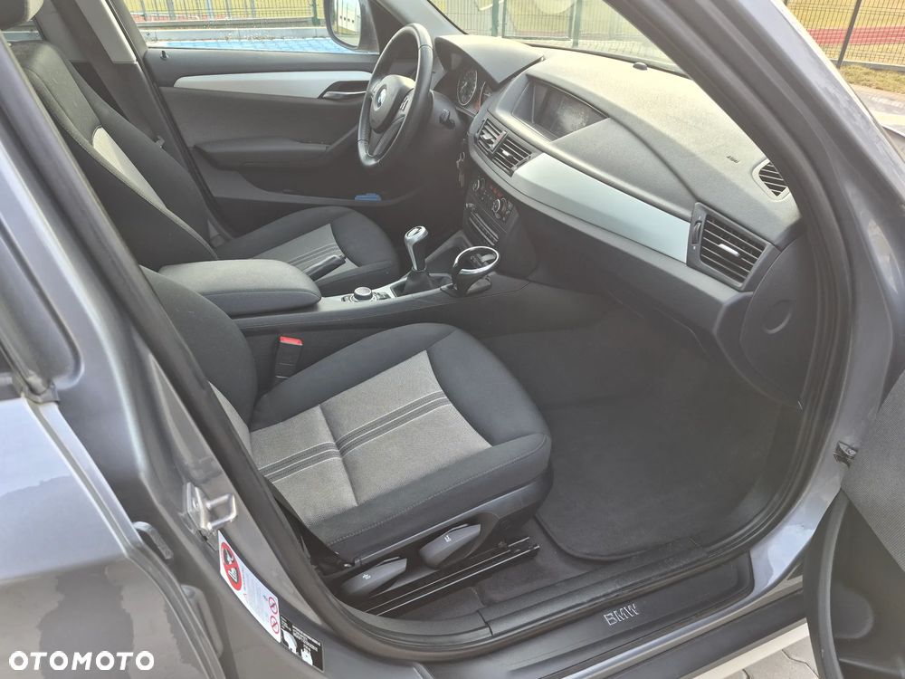 BMW X1 xDrive18d - 4