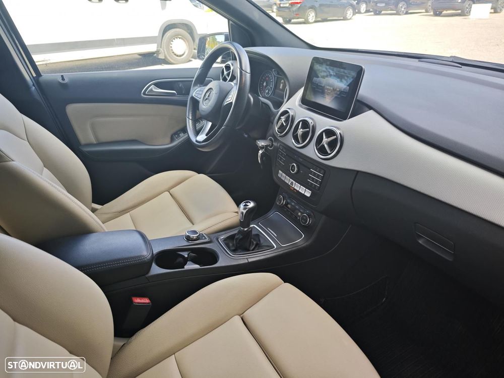 Mercedes-Benz B 180 CDI Style - 16