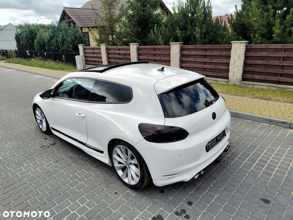 Volkswagen Scirocco 2.0 TSI DSG - 4