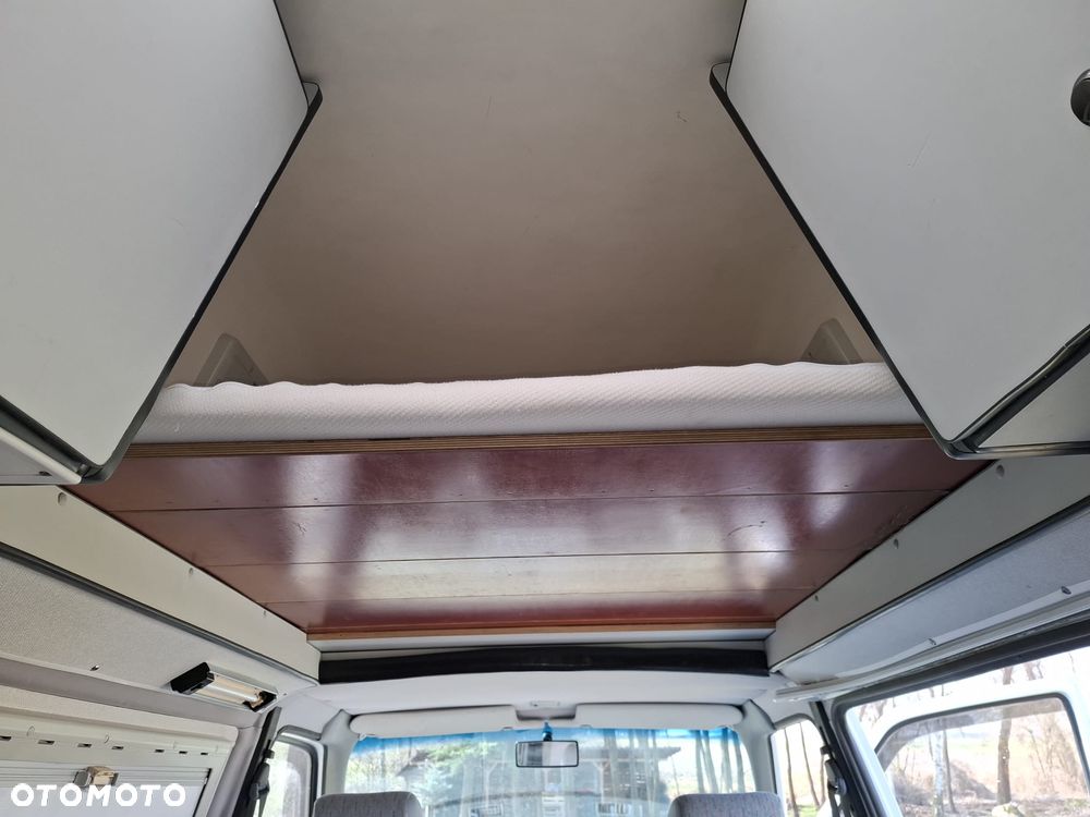 Volkswagen Inny - 18