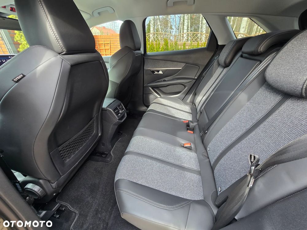 Peugeot 3008 PureTech 130 Stop & Start GPF Allure - 8