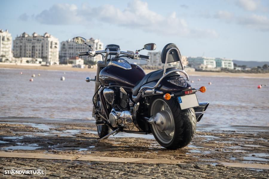 Suzuki Intruder - 4