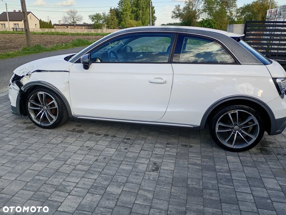 Audi A1 3-drzwiowe 1.0 TFSI ultra sport - 17