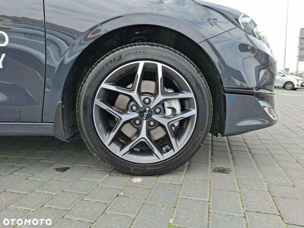 Kia Ceed 1.5 T-GDI Tribute - 18