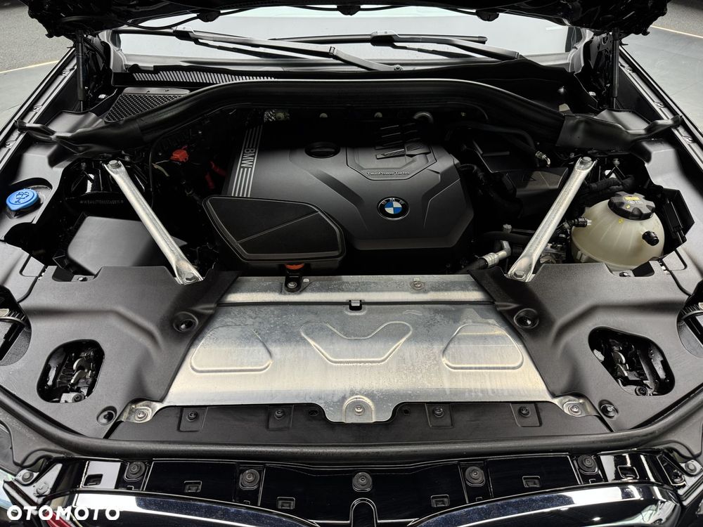BMW X4 xDrive20i GPF Advantage sport - 22