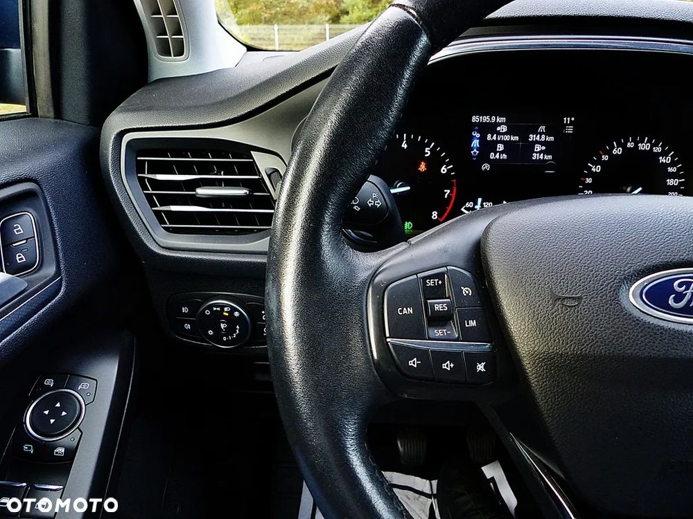 Ford Focus 1.0 EcoBoost Active - 31