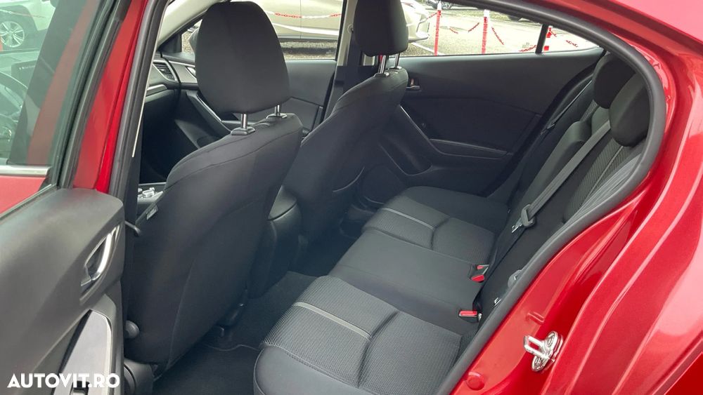 Mazda 3 G120 Attraction - 19
