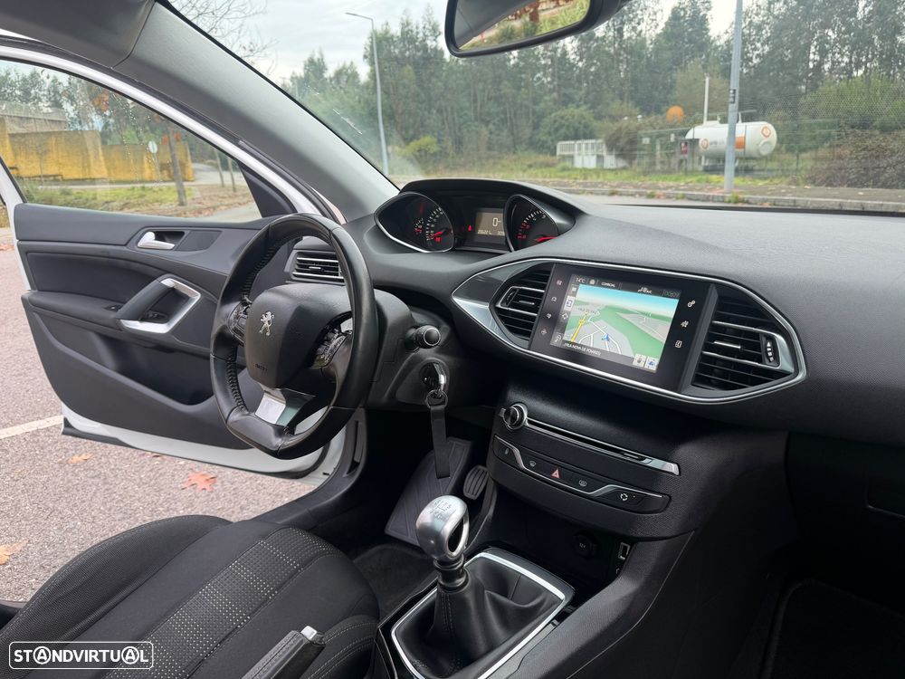 Peugeot 308 SW BlueHDi 120 Stop & Start Business-Line - 9