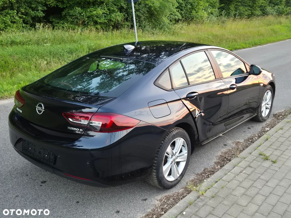 Opel Insignia - 4