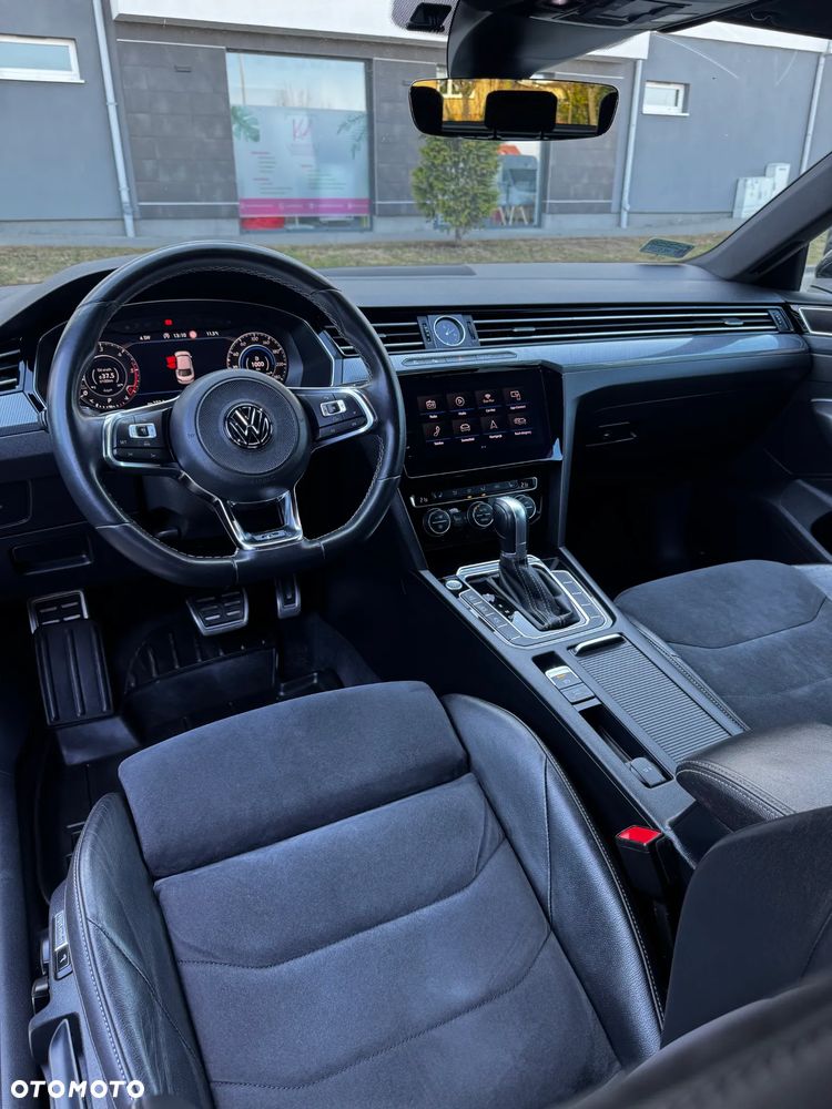 Volkswagen Arteon 2.0 TDI SCR R-Line DSG - 28