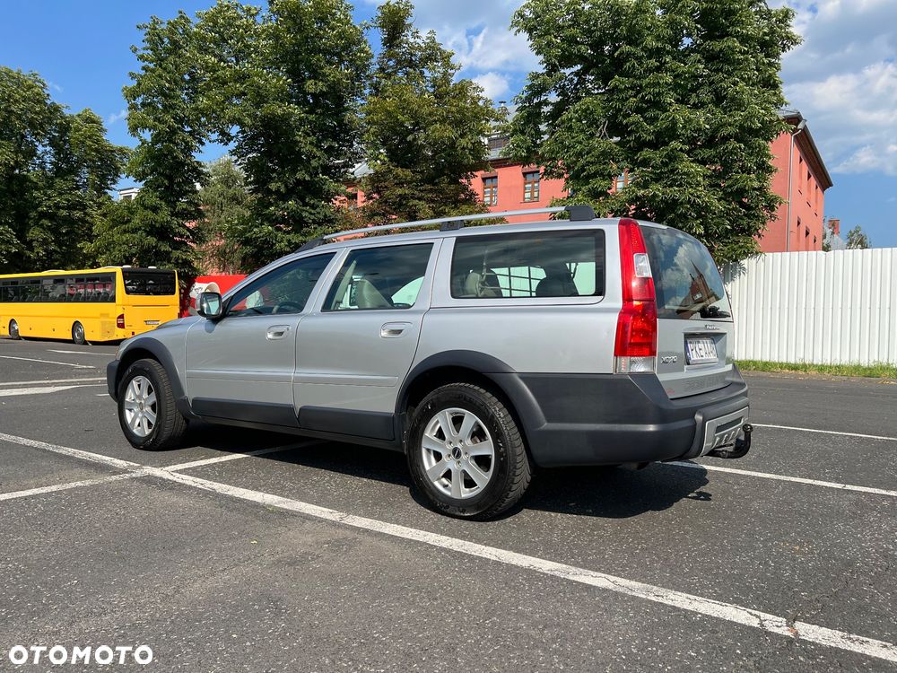 Volvo XC 70 - 2