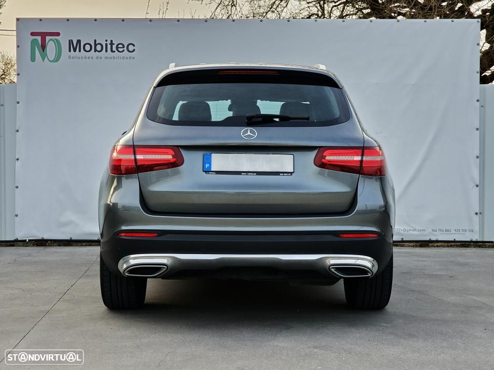 Mercedes-Benz GLC 220 d 4Matic 9G-TRONIC Exclusive - 4