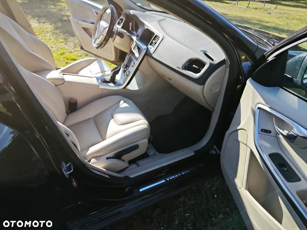 Volvo S60 T4 Drive-E Summum - 7