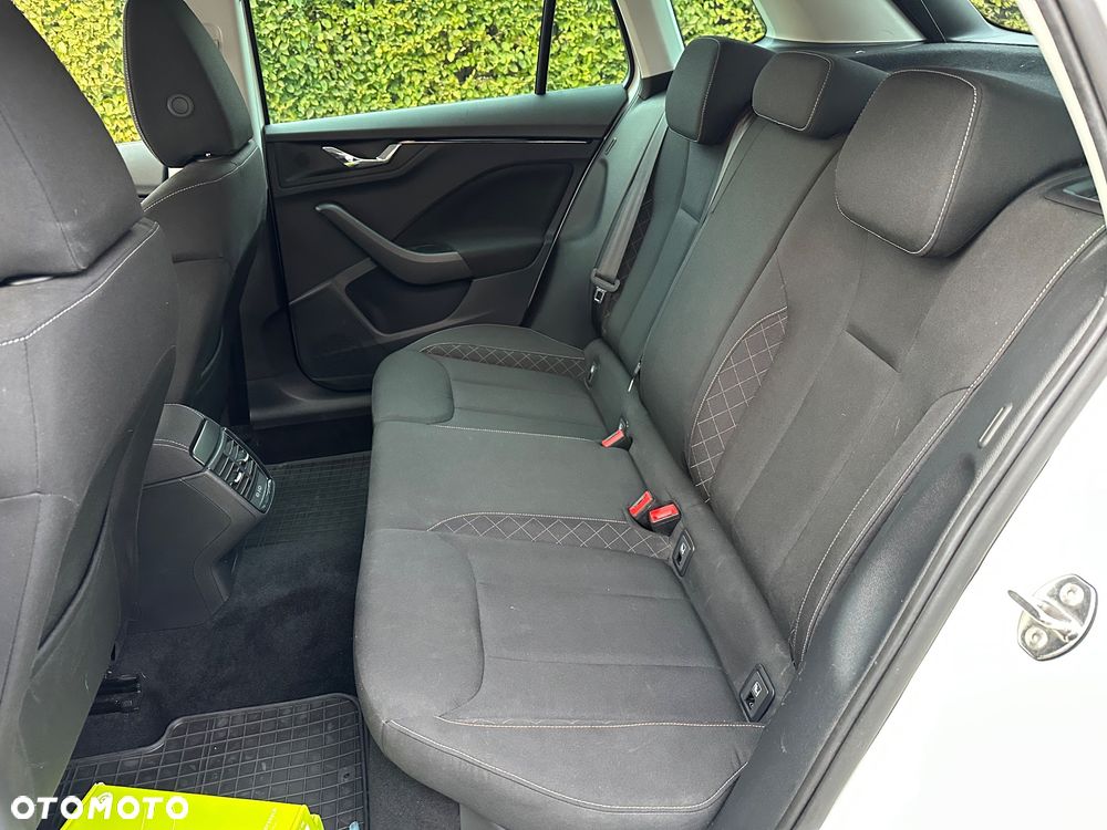 Skoda Kamiq 1.0 TSI Clever - 15
