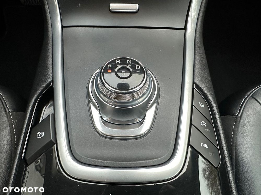 Ford S-Max 2.0 EcoBlue Titanium - 12