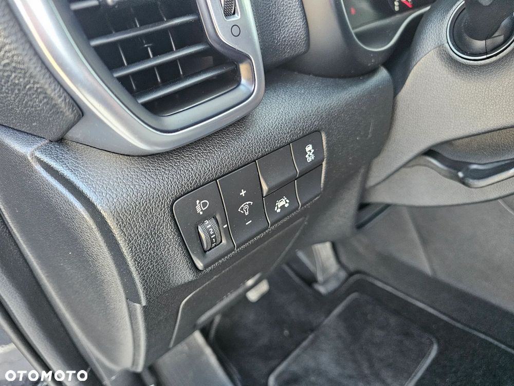 Kia Sportage 1.6 GDI 2WD ISG Vision - 26