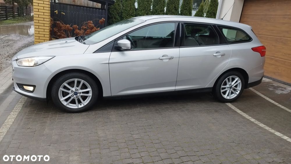 Ford Focus 1.6 TItanium - 7