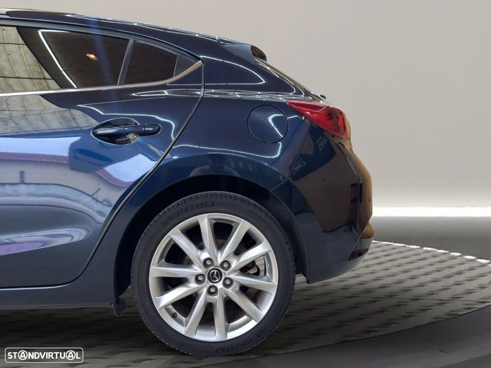 Mazda 3 Hatchback — fotografia 11