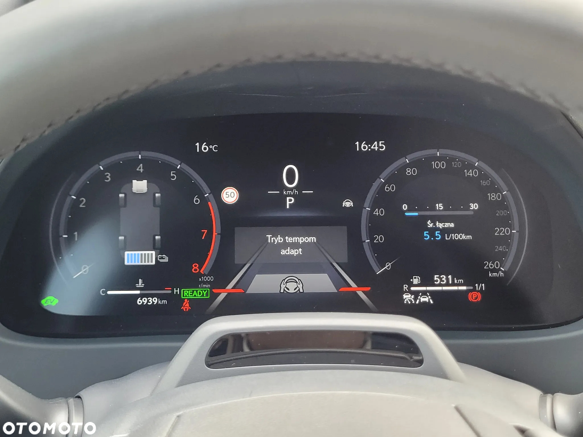 Lexus UX 300h F Sport Design - 21