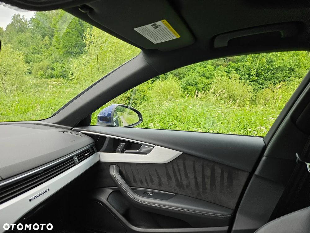 Audi A4 ver-2-0-tfsi-quattro-s-tronic-sport - 26