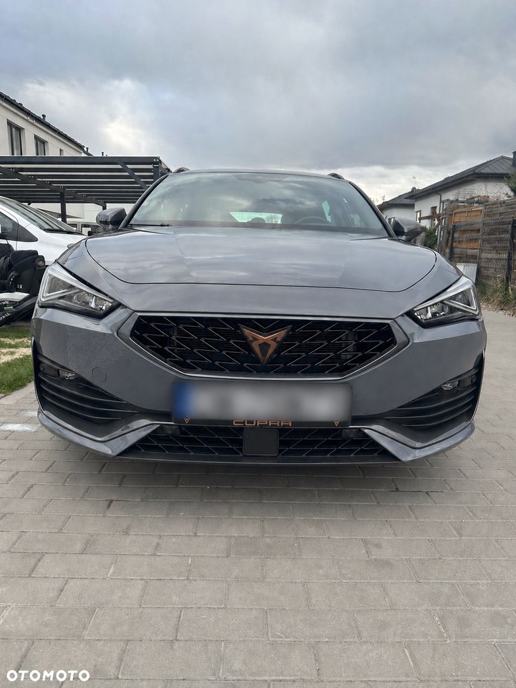 Cupra Leon Sportstourer 2.0 TSI 4Drive VZ DSG - 2