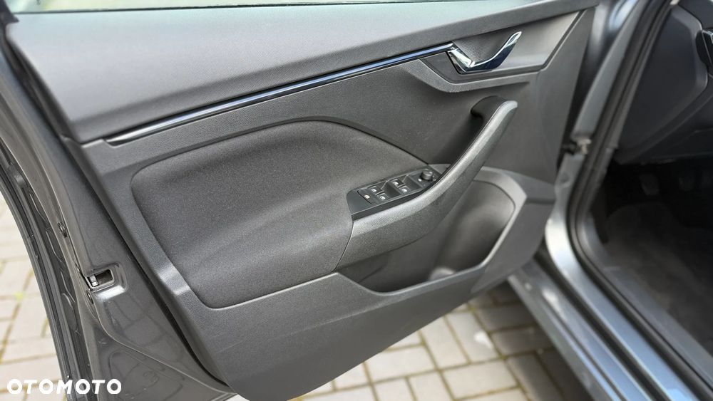 Skoda Kamiq 1.0 TSI Essence - 20