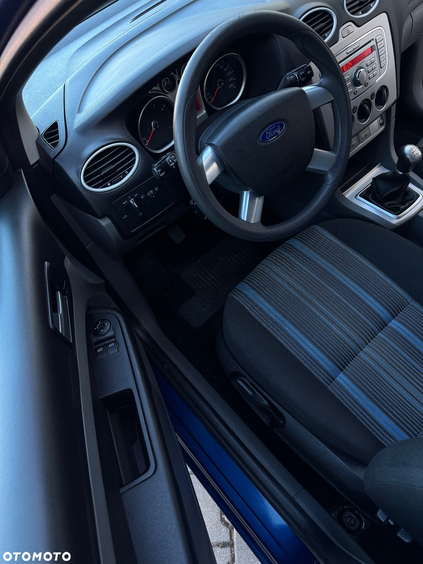 Ford Focus 1.8 Style - 14
