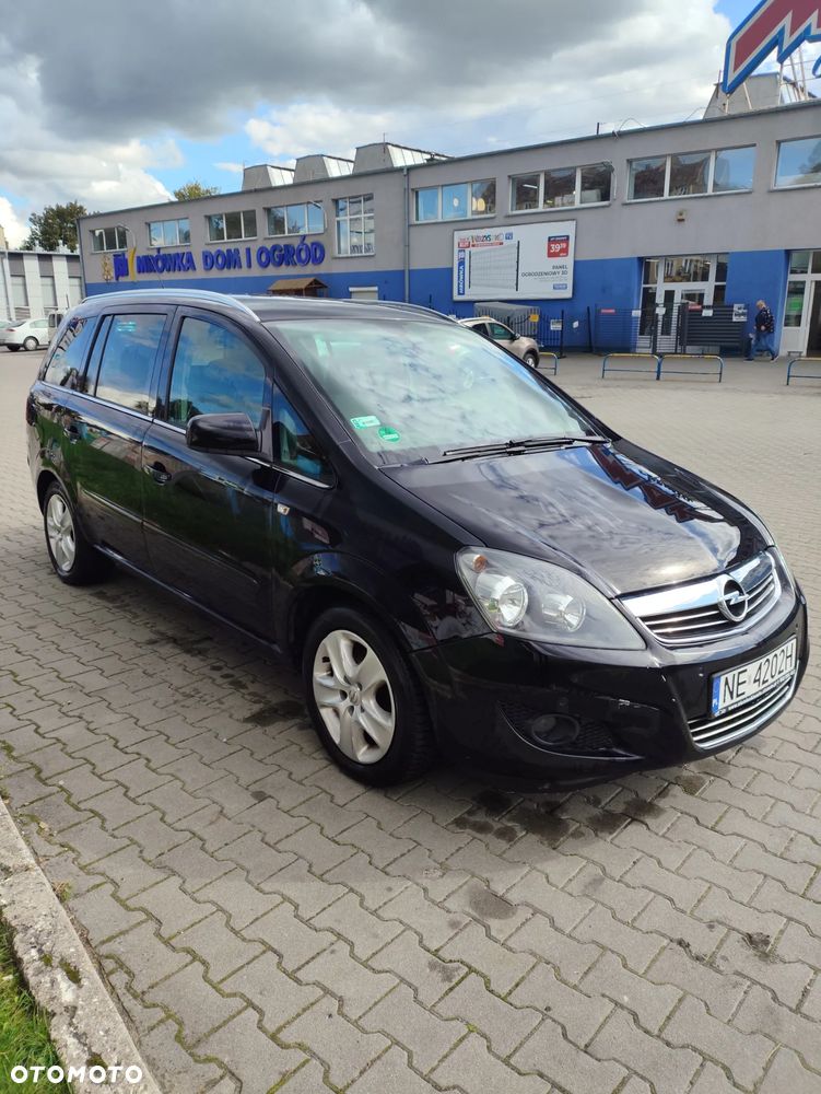 Opel Zafira 1.6 Enjoy - 11