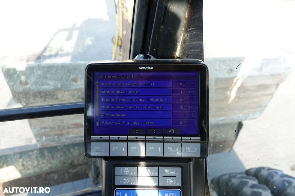 Komatsu PW 180-10 / EXCAVATOR PE ROȚI / 2017 / - 36