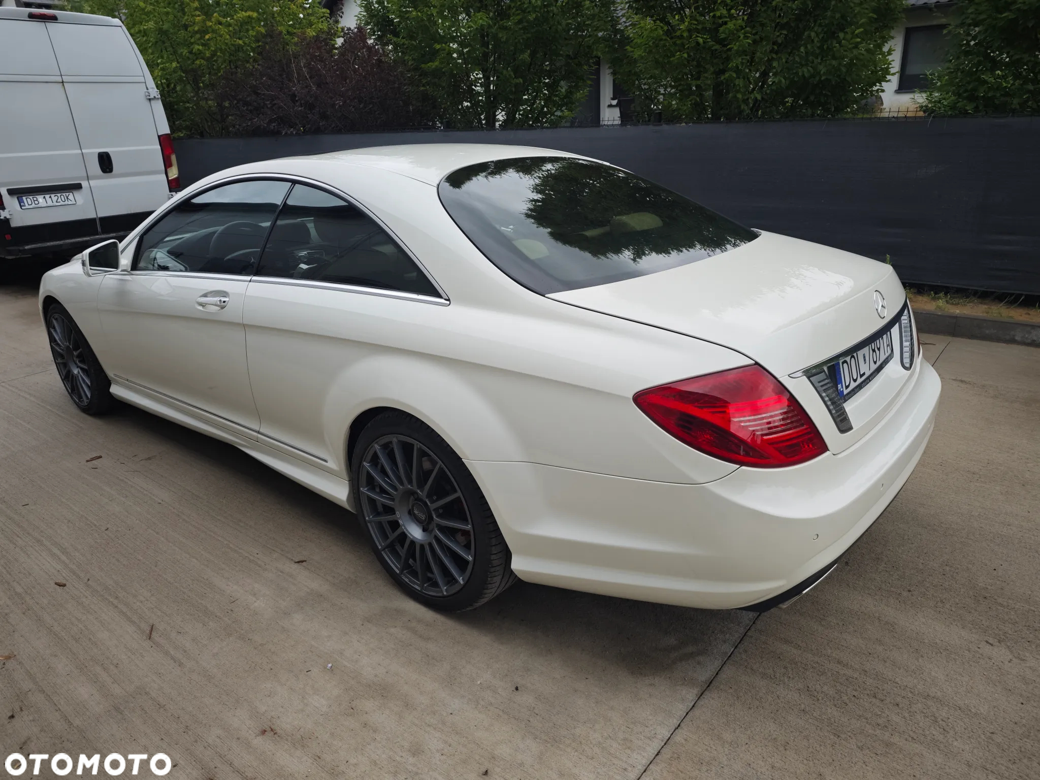 Mercedes-Benz CL - 3