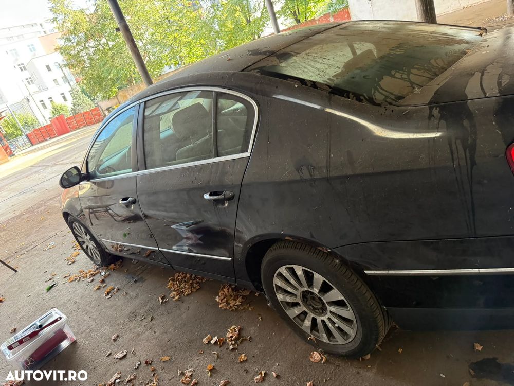 Volkswagen Passat 2.0 TDI 4Motion Comfortline - 4