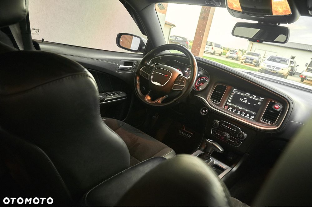 Dodge Charger 5.7 R/T - 3