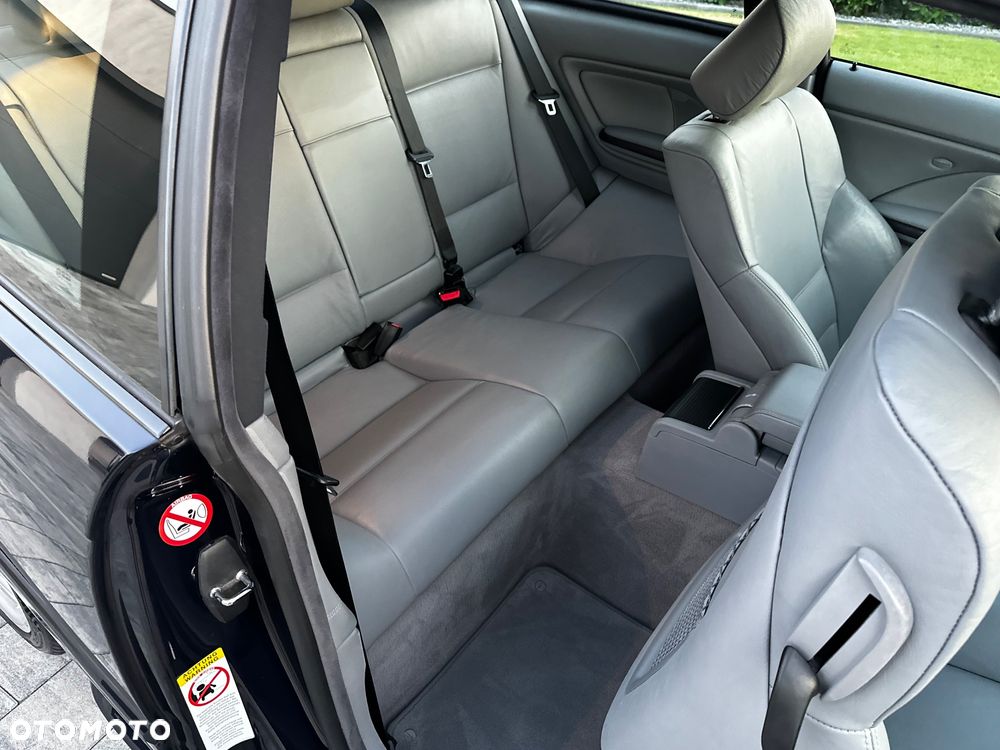 BMW Seria 3 330 Ci Edition Sport - 25