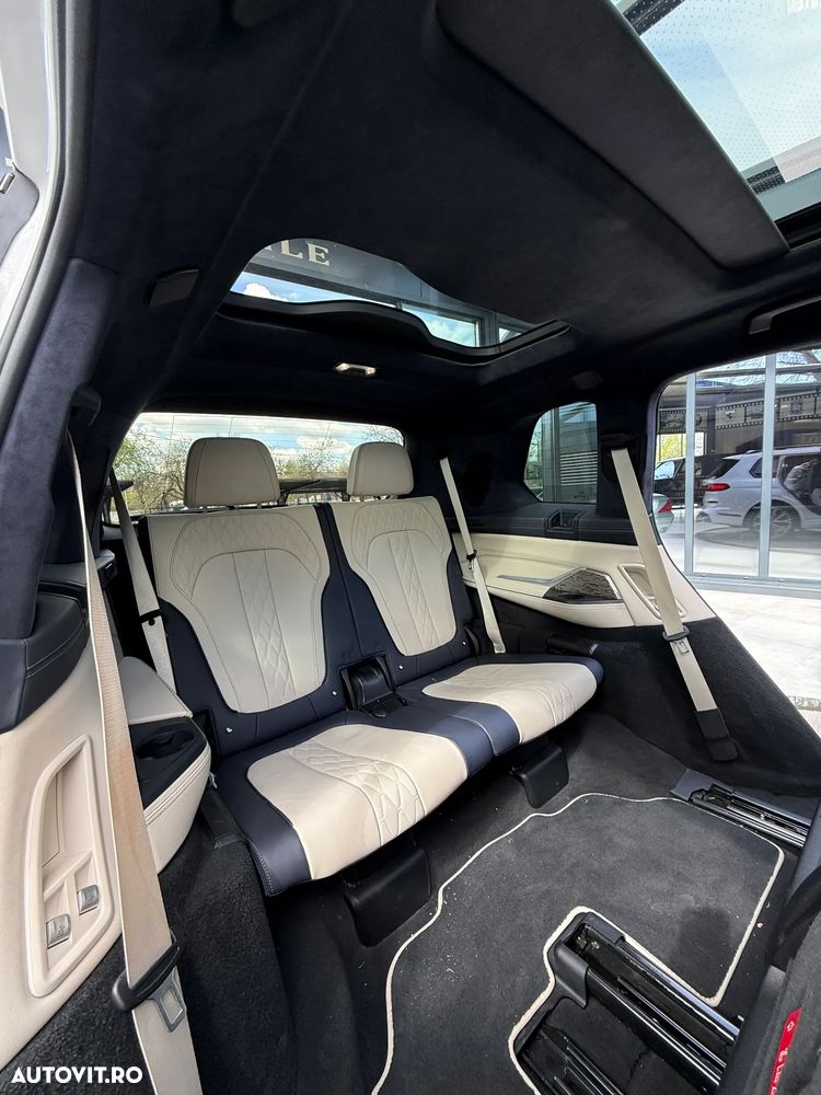 BMW X7 - 14