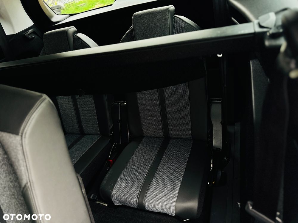 Peugeot 5008 BlueHDI 130 EAT8 Allure Business-Paket - 11