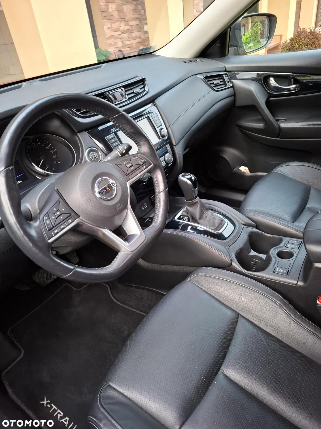 Nissan X-Trail 1.3 DIG-T Tekna 2WD DCT - 10